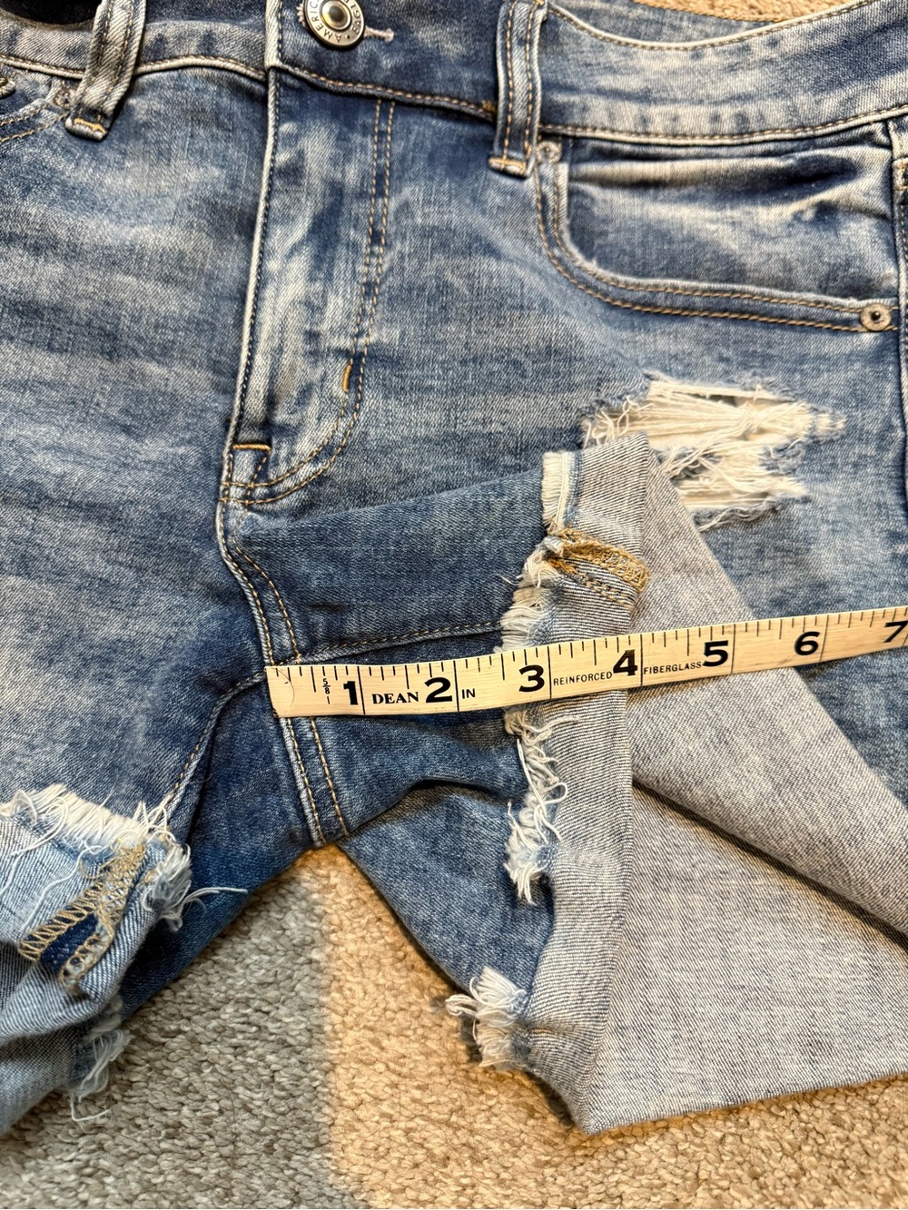 American Eagle Outfitters Distressed Midi Shorts - Picture 4 of 4